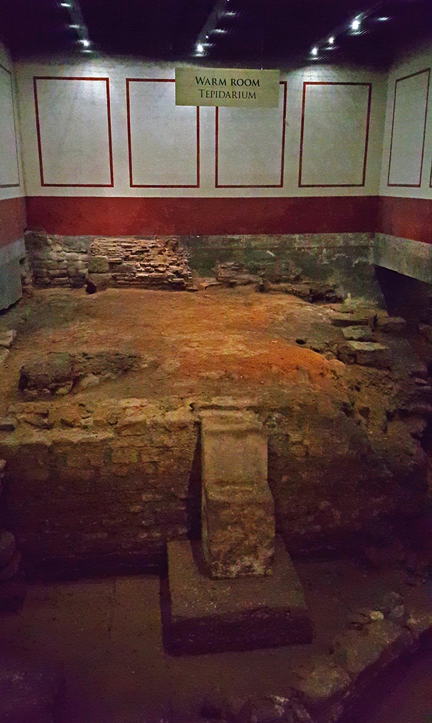Tepidarium, East Baths